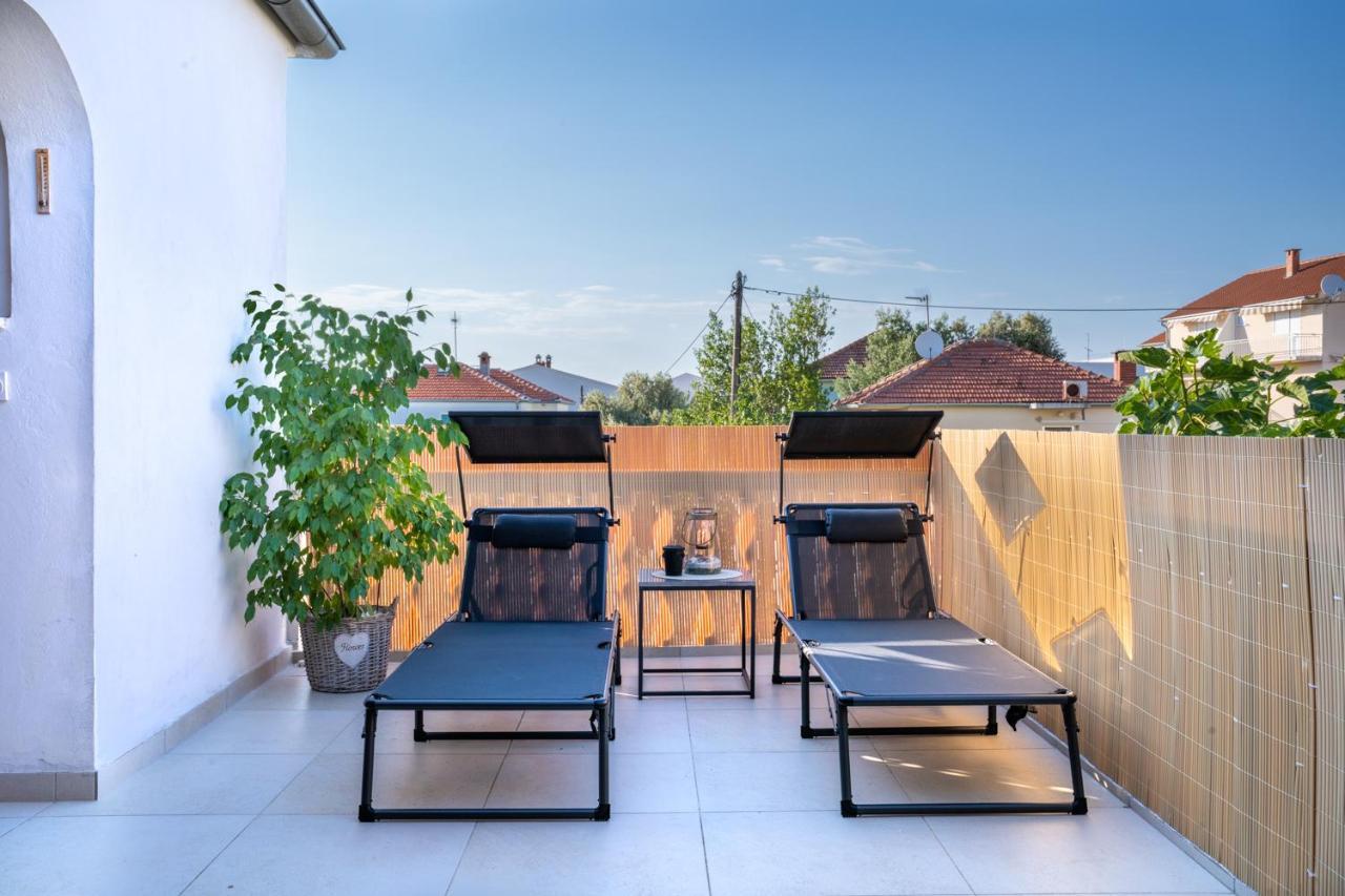 Apartment Paula With Private Jacuzzi And Parking- Near The Beach Zadar Eksteriør billede